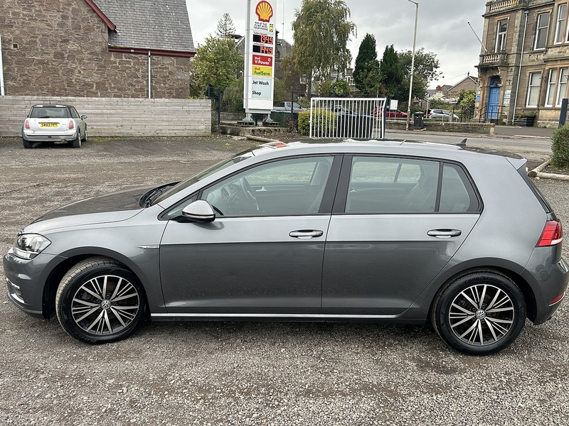 Volkswagen Golf 1.5 TSI EVO SE Nav Hatchback 5dr Petrol Manual Euro 6 (s/s) (130 ps) - U81