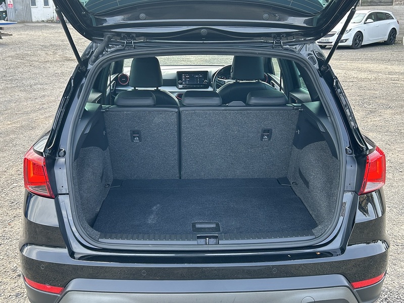 SEAT Arona 1.0 TSI FR Edition SUV 5dr Petrol Manual Euro 6 (s/s) (110 ps) - U85