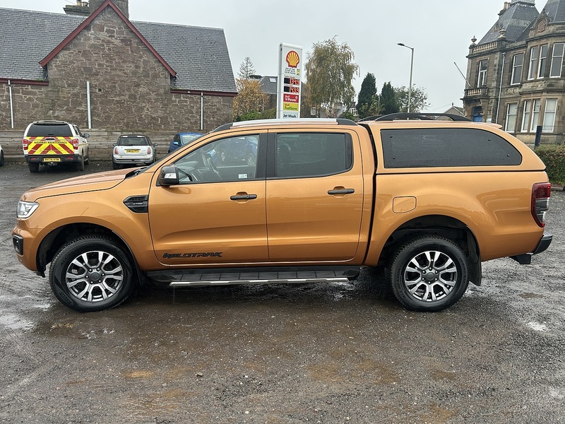 Ford Ranger 2.0 EcoBlue Wildtrak Pickup Double Cab 4dr Diesel Auto 4WD Euro 6 (s/s) (213 ps) - U90