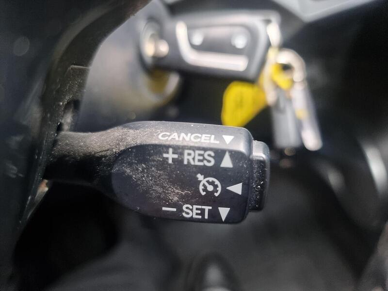 Toyota Yaris 1.5 VVT-i Y20 Bi-tone Euro 6 5dr - U93