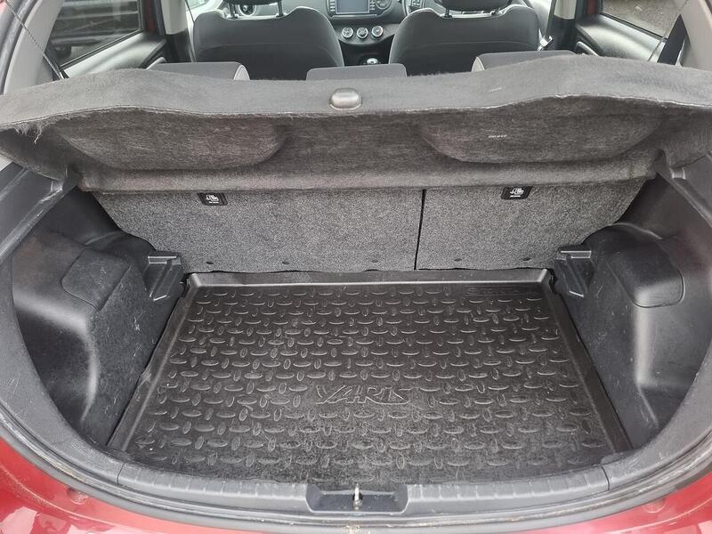 Toyota Yaris 1.5 VVT-i Y20 Bi-tone Euro 6 5dr - U93