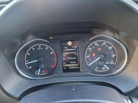 Toyota Yaris Yaris Y20 Bi-tone Hatchback 1 Manual Petrol - U93