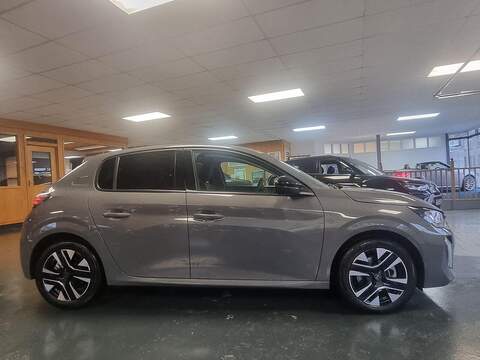 Peugeot 208 1.2 HYBRID Allure Hatchback 5dr Petrol Hybrid e-DSC6 Euro 6 (s/s) (100 ps) - U94