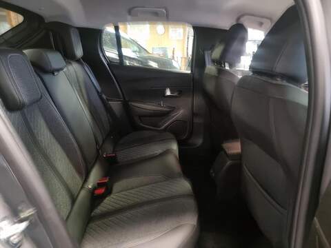 Peugeot 208 1.2 HYBRID Allure Hatchback 5dr Petrol Hybrid e-DSC6 Euro 6 (s/s) (100 ps) - U94