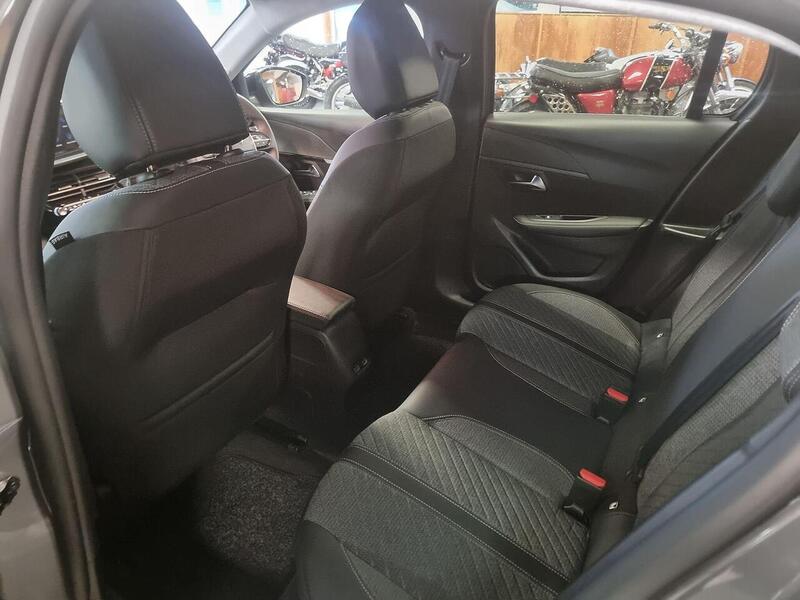 Peugeot 208 1.2 HYBRID Allure Hatchback 5dr Petrol Hybrid e-DSC6 Euro 6 (s/s) (100 ps) - U94