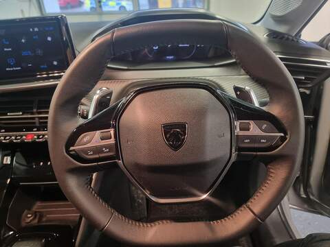 Peugeot 208 1.2 HYBRID Allure Hatchback 5dr Petrol Hybrid e-DSC6 Euro 6 (s/s) (100 ps) - U94