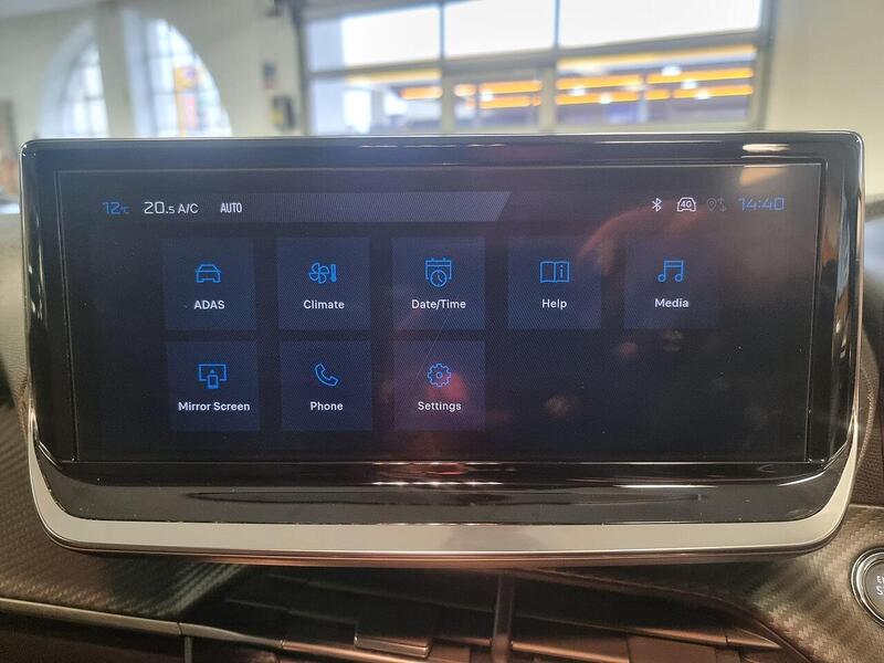 Peugeot 208 1.2 HYBRID Allure Hatchback 5dr Petrol Hybrid e-DSC6 Euro 6 (s/s) (100 ps) - U94