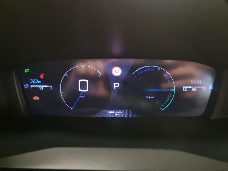 Peugeot 208 1.2 HYBRID Allure Hatchback 5dr Petrol Hybrid e-DSC6 Euro 6 (s/s) (100 ps) - U94