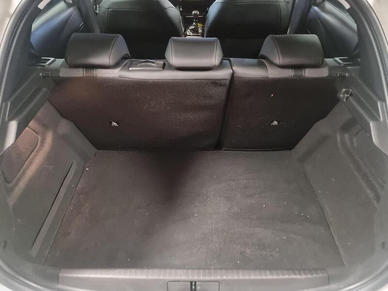 Peugeot 208 1.2 PureTech Allure Premium Hatchback 5dr Petrol Manual Euro 6 (s/s) (100 ps) - U96