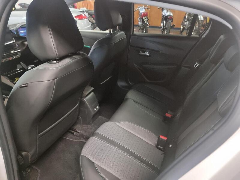 Peugeot 208 1.2 PureTech Allure Premium Hatchback 5dr Petrol Manual Euro 6 (s/s) (100 ps) - U96