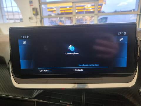 Peugeot 208 1.2 PureTech Allure Premium Hatchback 5dr Petrol Manual Euro 6 (s/s) (100 ps) - U96