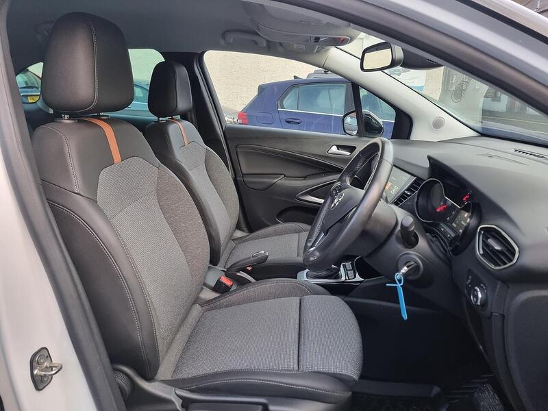 Vauxhall Crossland 1.2 Turbo Elite Nav Auto Euro 6 (s/s) 5dr - U97