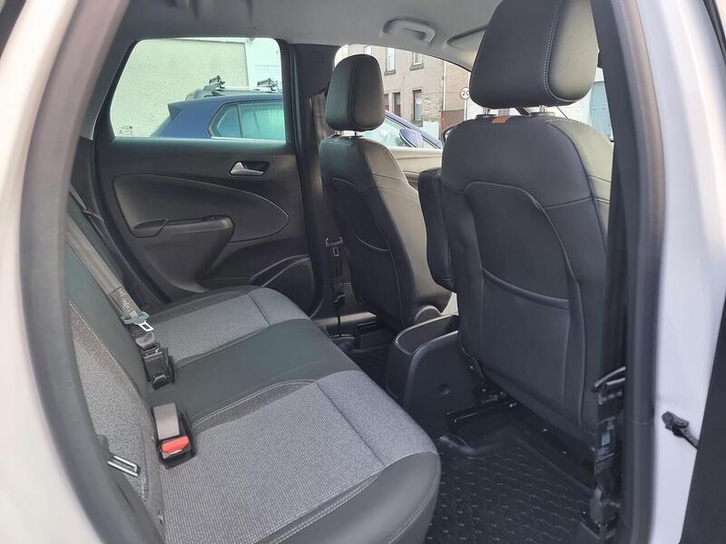 Vauxhall Crossland 1.2 Turbo Elite Nav Auto Euro 6 (s/s) 5dr - U97