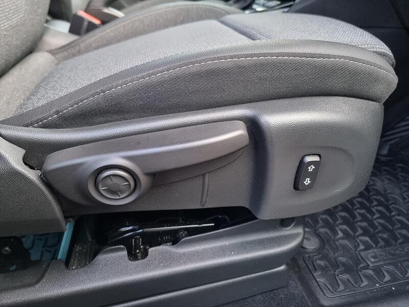 Vauxhall Crossland 1.2 Turbo Elite Nav Auto Euro 6 (s/s) 5dr - U97