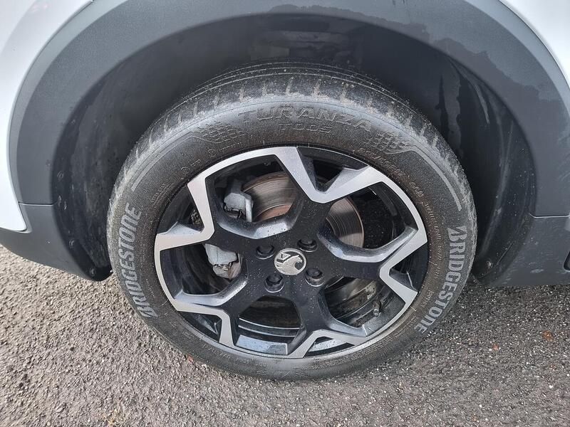 Vauxhall Crossland 1.2 Turbo Elite Nav Auto Euro 6 (s/s) 5dr - U97