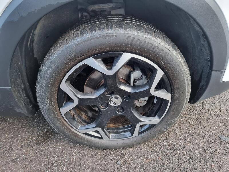 Vauxhall Crossland 1.2 Turbo Elite Nav Auto Euro 6 (s/s) 5dr - U97