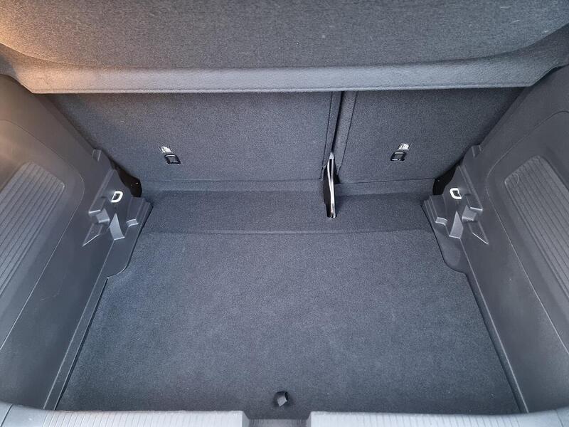 Vauxhall Crossland 1.2 Turbo Elite Nav Auto Euro 6 (s/s) 5dr - U97