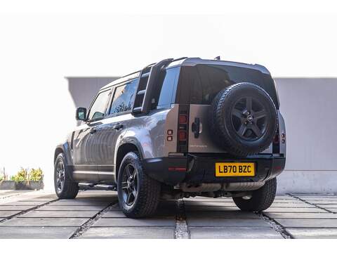 Land Rover Defender 110 Defender 110 2.0 SD4 SE Auto 4WD Euro 6 (s/s) 5dr - U10