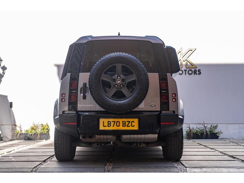 Land Rover Defender 110 Defender 110 2.0 SD4 SE Auto 4WD Euro 6 (s/s) 5dr - U10