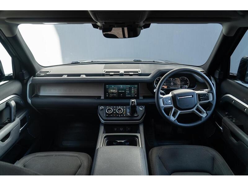 Land Rover Defender 110 Defender 110 2.0 SD4 SE Auto 4WD Euro 6 (s/s) 5dr - U10