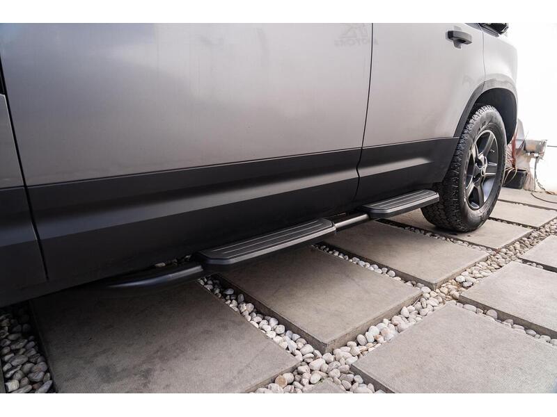 Land Rover Defender 110 Defender 110 2.0 SD4 SE Auto 4WD Euro 6 (s/s) 5dr - U10