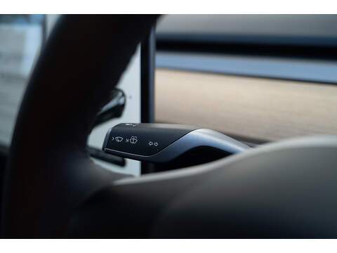 Tesla Model 3 (Dual Motor) Long Range Saloon 4dr Electric Auto 4WDE (346 ps) - U113