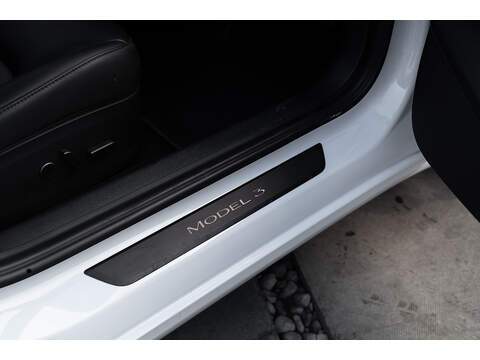 Tesla Model 3 (Dual Motor) Long Range Saloon 4dr Electric Auto 4WDE (346 ps) - U113