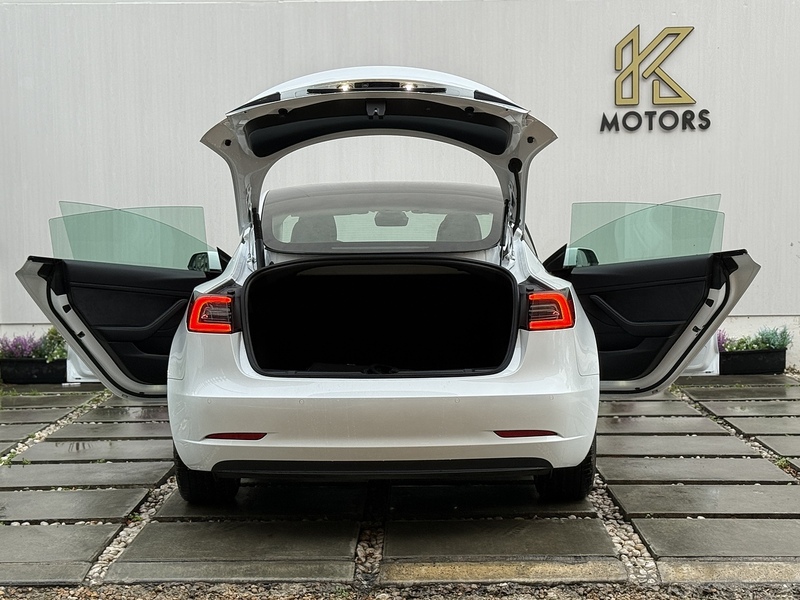 Tesla Model 3 (Dual Motor) Long Range Saloon 4dr Electric Auto 4WDE (346 ps) - U113