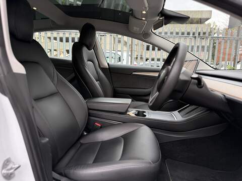 Tesla Model 3 (Dual Motor) Long Range Saloon 4dr Electric Auto 4WDE (346 ps) - U113