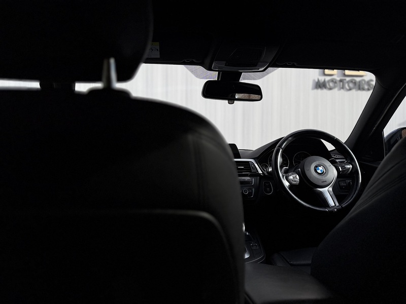 BMW 3 Series 2.0 320d M Sport Saloon 4dr Diesel Auto xDrive Euro 5 (s/s) (184 ps) - U122