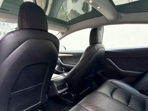 Tesla Model 3 (Dual Motor) Long Range Saloon 4dr Electric Auto 4WDE (346 ps) - U125