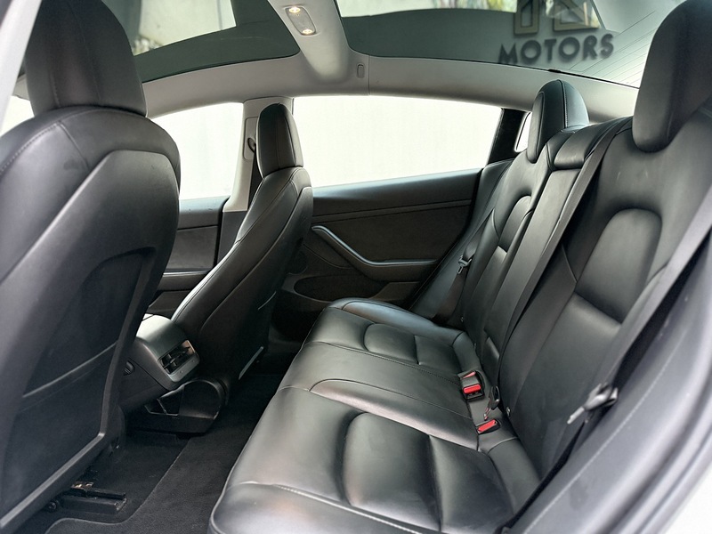 Tesla Model 3 (Dual Motor) Long Range Saloon 4dr Electric Auto 4WDE (346 ps) - U125