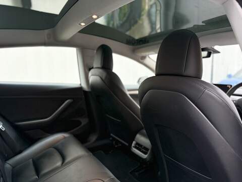 Tesla Model 3 (Dual Motor) Long Range Saloon 4dr Electric Auto 4WDE (346 ps) - U125