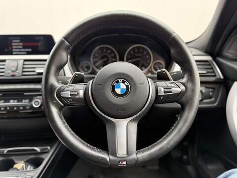BMW 3 Series 330e M Sport - U128