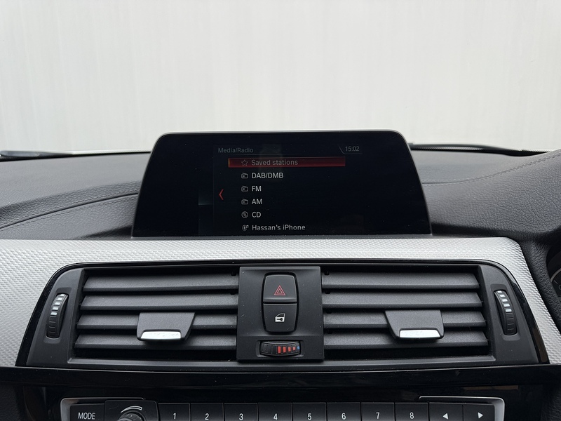 BMW 3 Series 330e M Sport - U128