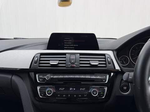 BMW 3 Series 330e M Sport - U128