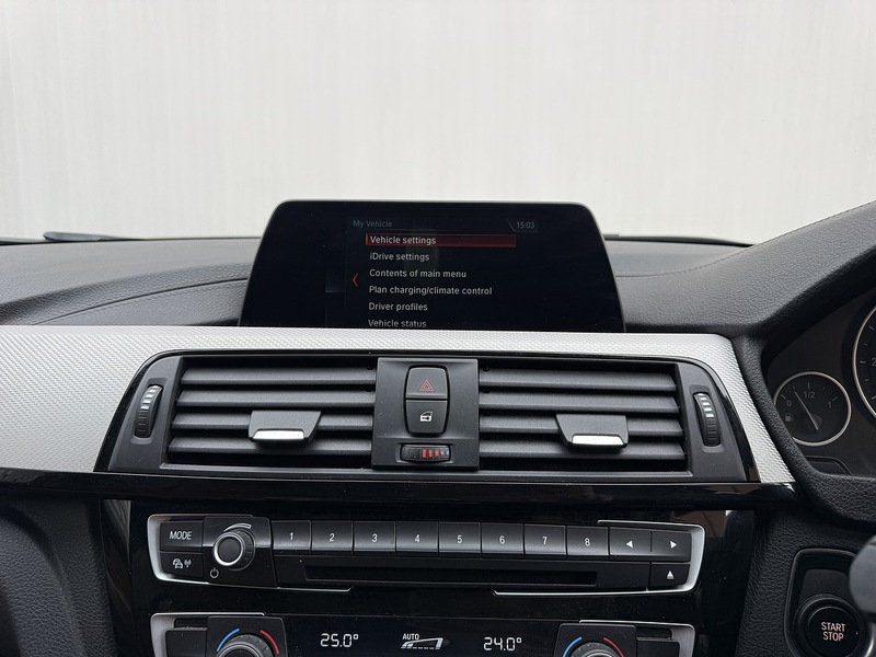 BMW 3 Series 330e M Sport - U128