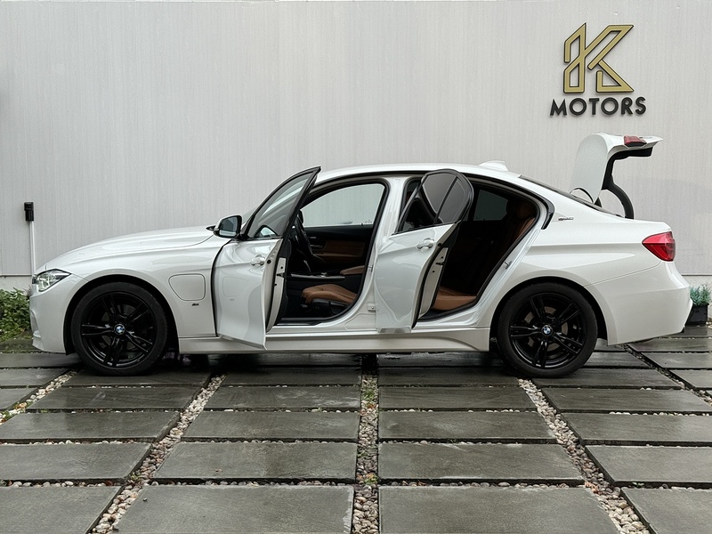 BMW 3 Series 330e M Sport - U128