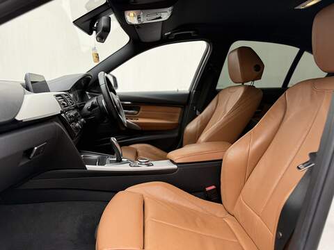 BMW 3 Series 330e M Sport - U128