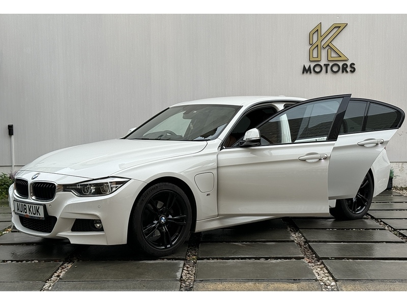 BMW 3 Series 330e M Sport - U128