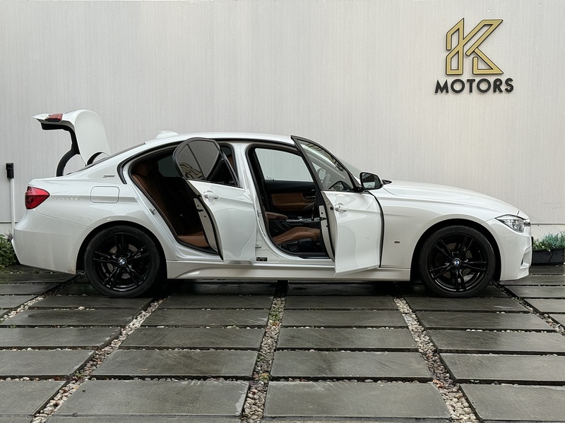 BMW 3 Series 330e M Sport - U128