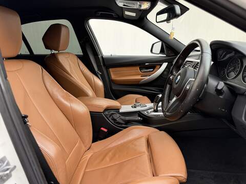 BMW 3 Series 330e M Sport - U128