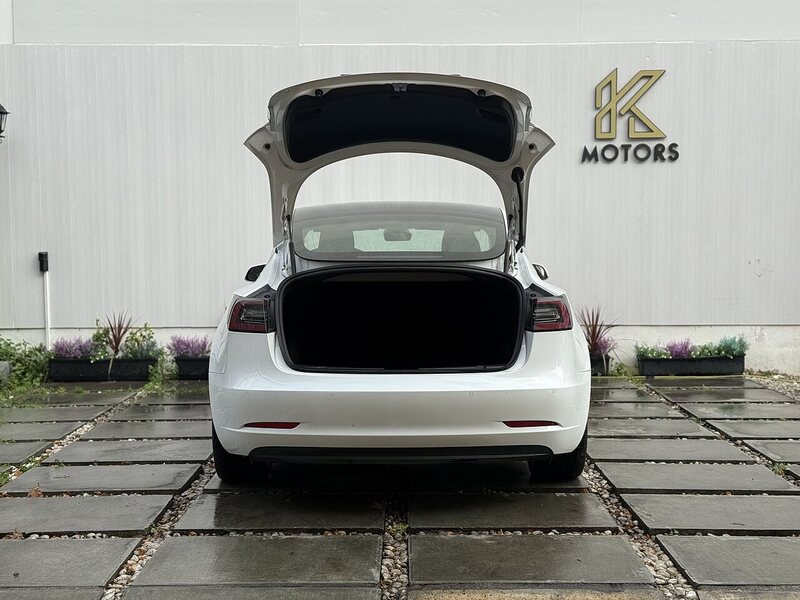 Tesla Model 3 (Dual Motor) Long Range Saloon 4dr Electric Auto 4WDE (346 ps) - U133