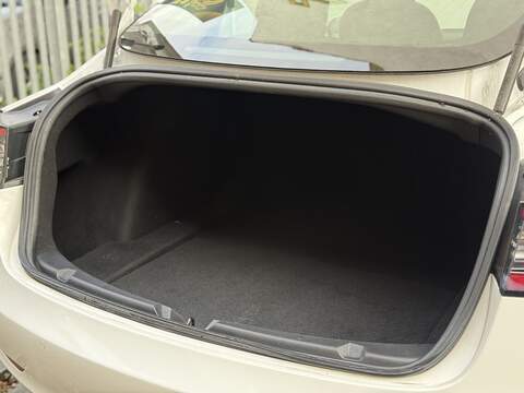 Tesla Model 3 (Dual Motor) Long Range Saloon 4dr Electric Auto 4WDE (346 ps) - U133