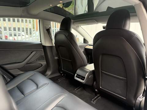 Tesla Model 3 (Dual Motor) Long Range Saloon 4dr Electric Auto 4WDE (346 ps) - U133