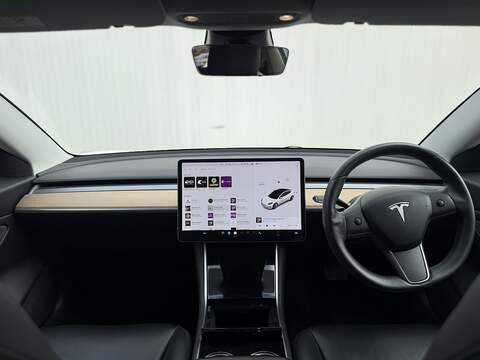Tesla Model 3 (Dual Motor) Long Range Saloon 4dr Electric Auto 4WDE (346 ps) - U133