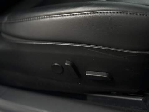 Tesla Model 3 (Dual Motor) Long Range Saloon 4dr Electric Auto 4WDE (346 ps) - U133