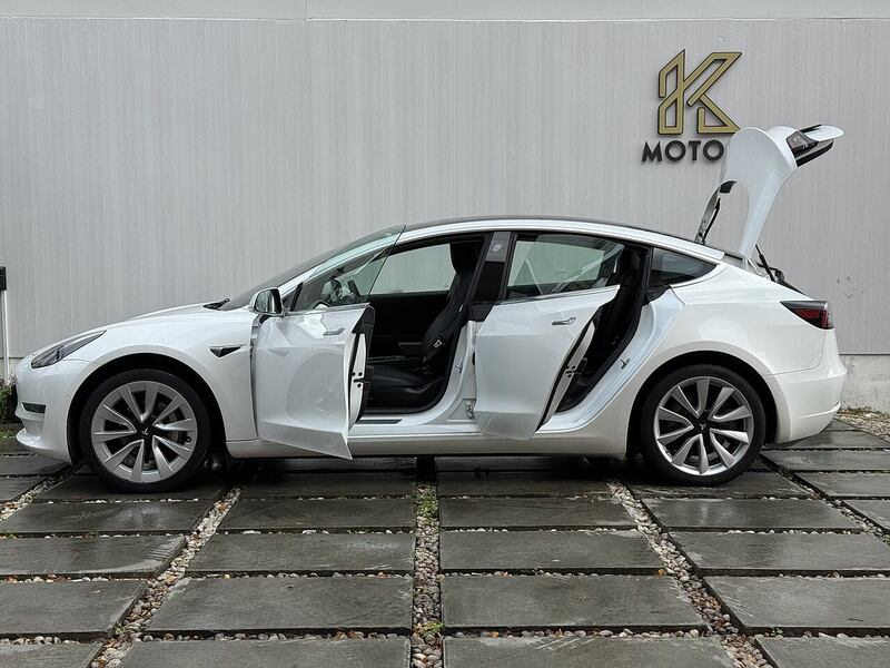 Tesla Model 3 (Dual Motor) Long Range Saloon 4dr Electric Auto 4WDE (346 ps) - U133