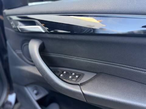 BMW X1 2.0 20d Sport SUV 5dr Diesel Auto xDrive Euro 6 (s/s) (190 ps) - U141