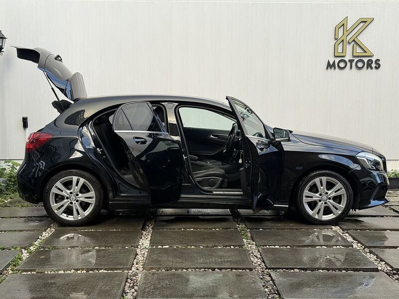 Mercedes-Benz A Class 2.1 A200d Sport (Premium) Hatchback 5dr Diesel 7G-DCT Euro 6 (s/s) (136 ps) - U148